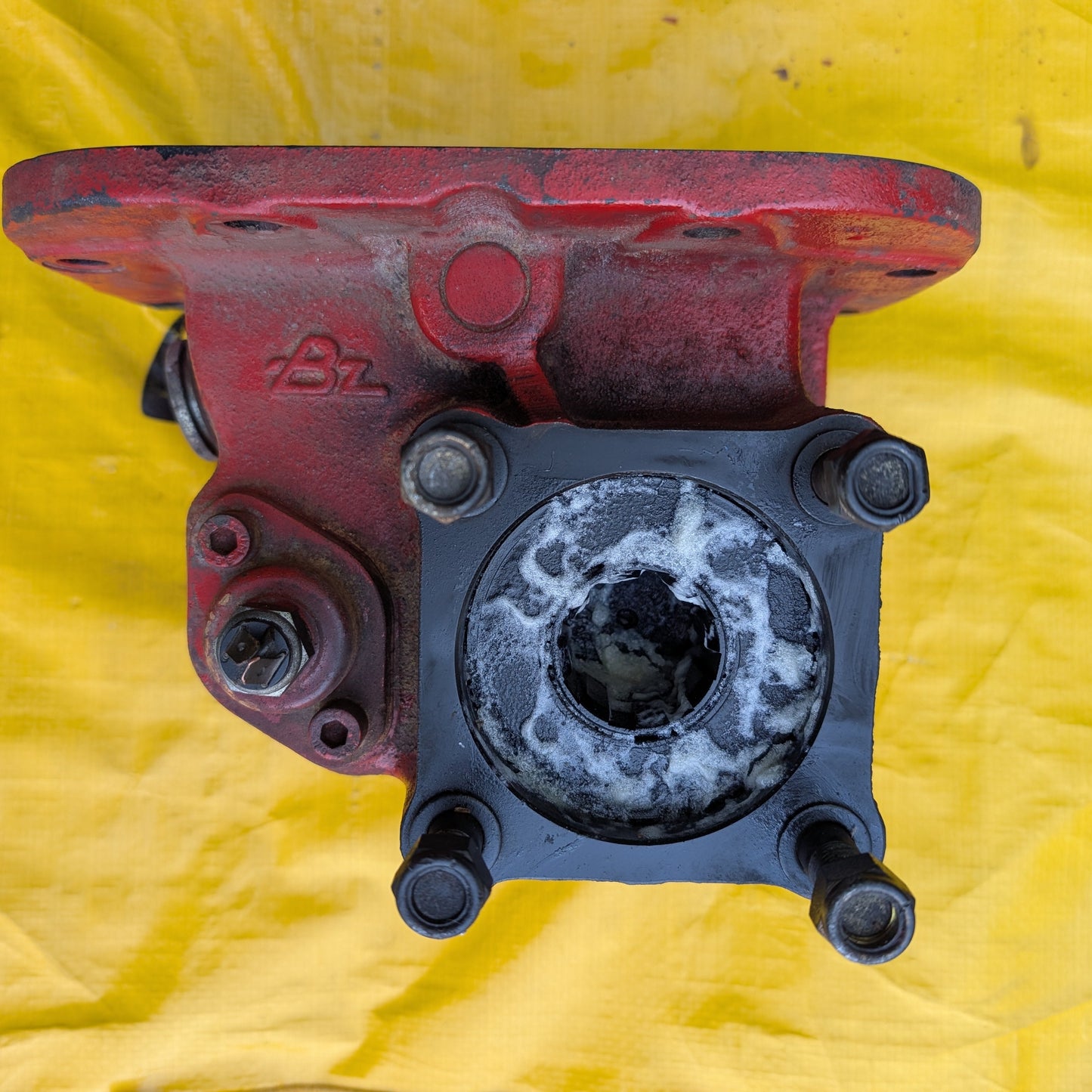 Power take off (PTO) BEZARES 121903 for EATON gearbox - twin splitter