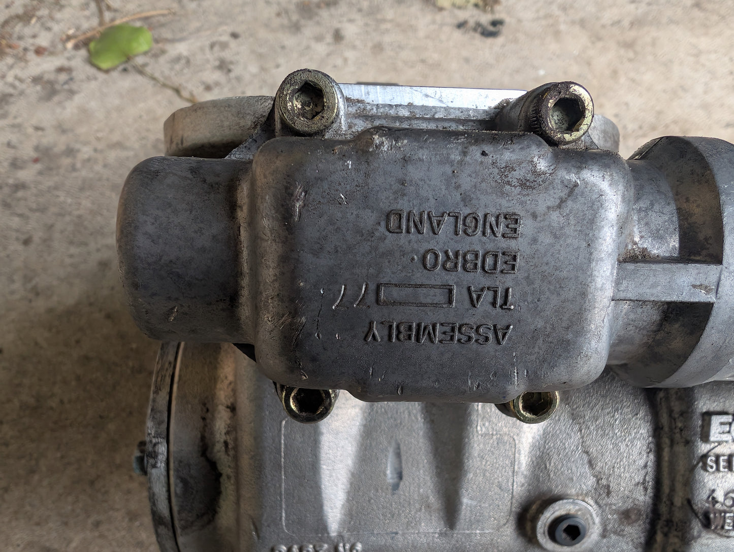 EDBRO WP92P hydraulic tipping pump for VOLVO FM7-12, FMX (1998 - 2014) - unused