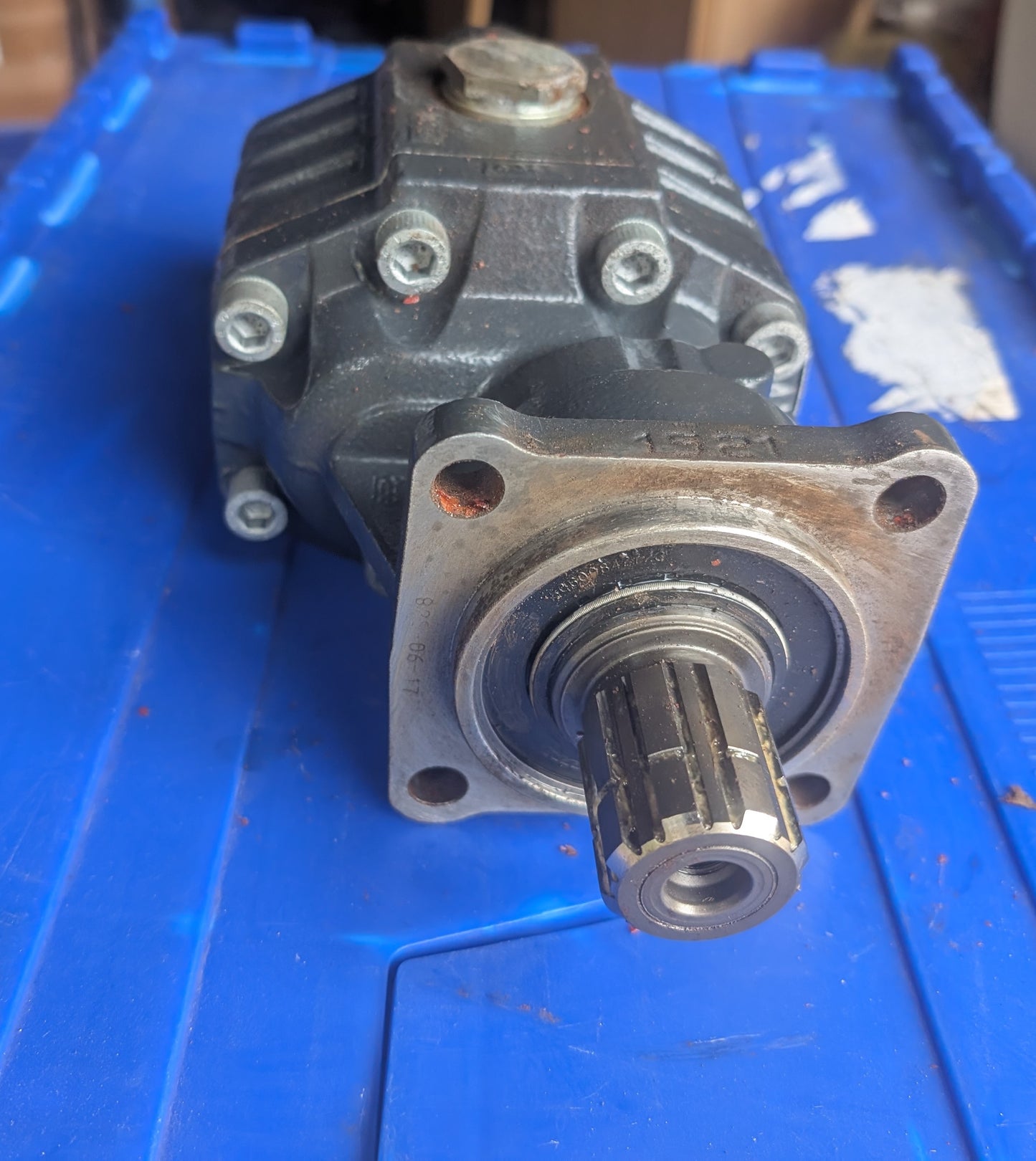 OMFB gear pump NPH82 SX ISO - 10501110833 - for commercial tipping applications