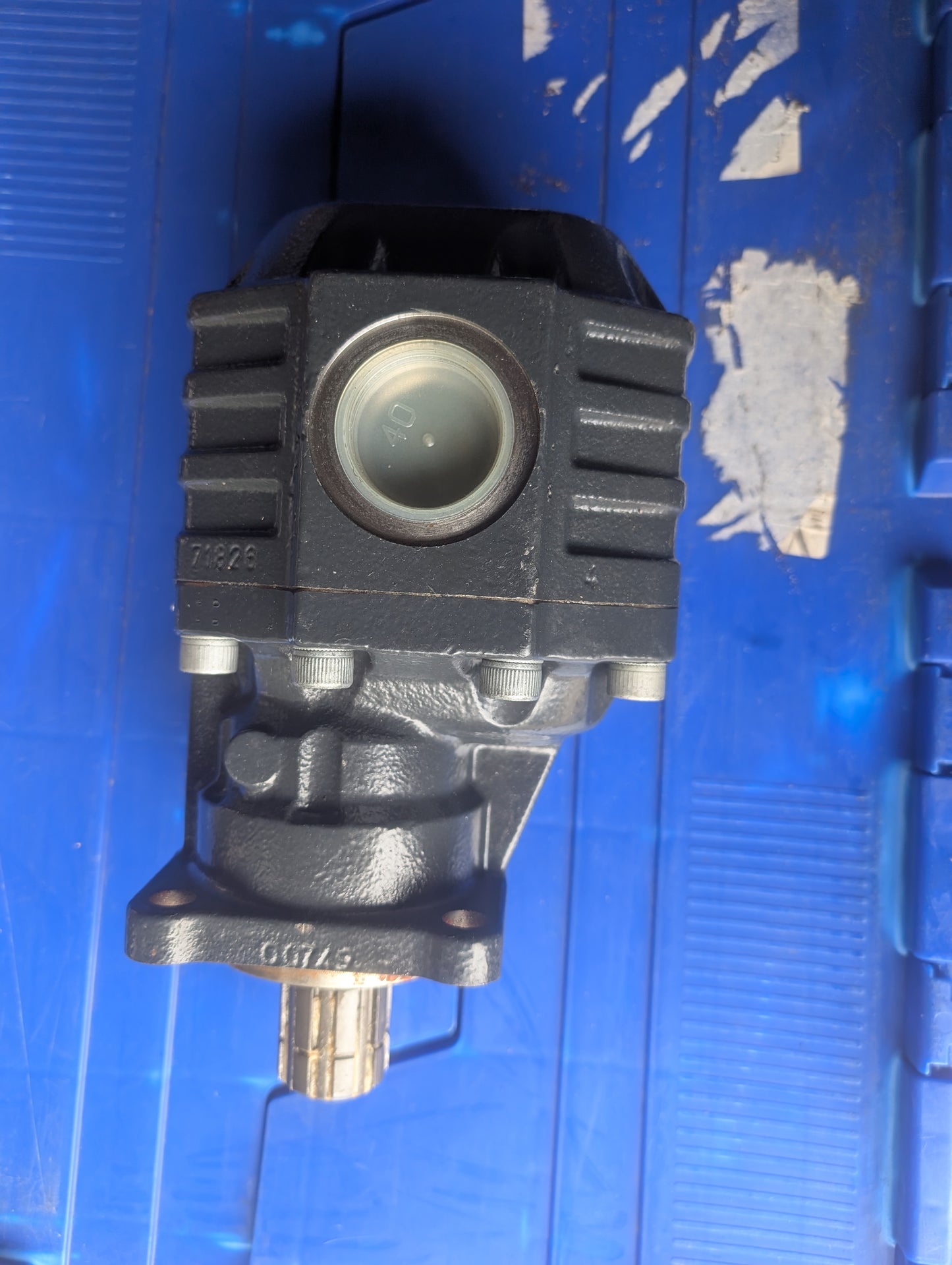 OMFB gear pump NPH82 SX ISO - 10501110833 - for commercial tipping applications